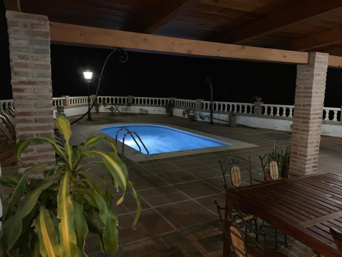 Villa Calabasas - Villa Privada Con Vistas Panoramicas Al Mar 阿尔姆尼卡 外观 照片