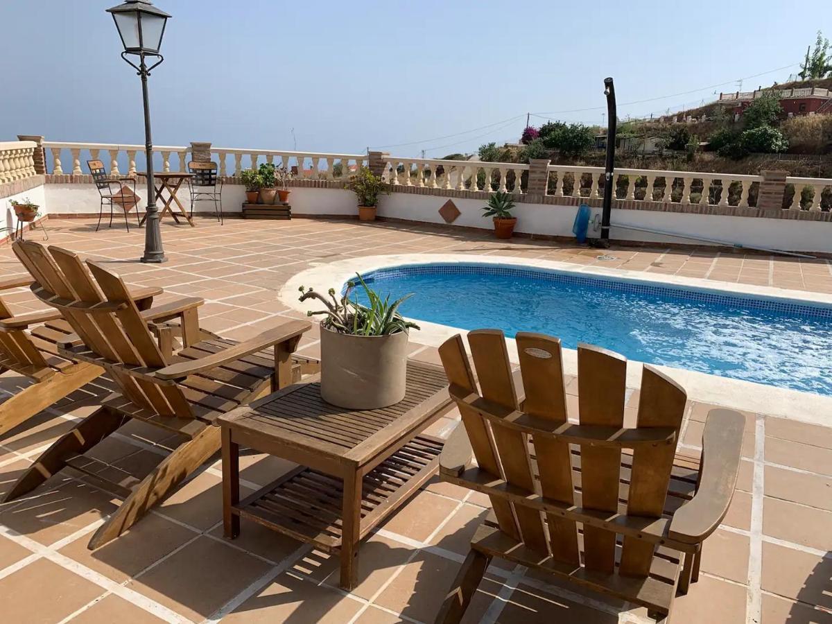 Villa Calabasas - Villa Privada Con Vistas Panoramicas Al Mar 阿尔姆尼卡 外观 照片